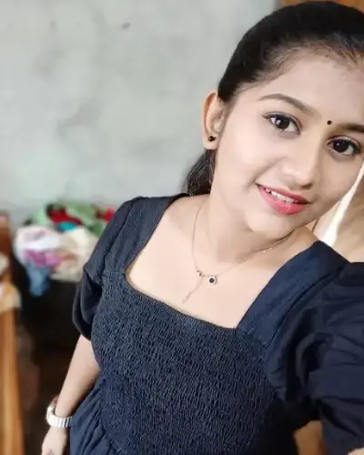 Escort In Arjuni Morgaon