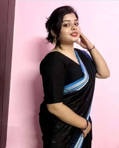 Call Girl in Arjuni Morgaon
